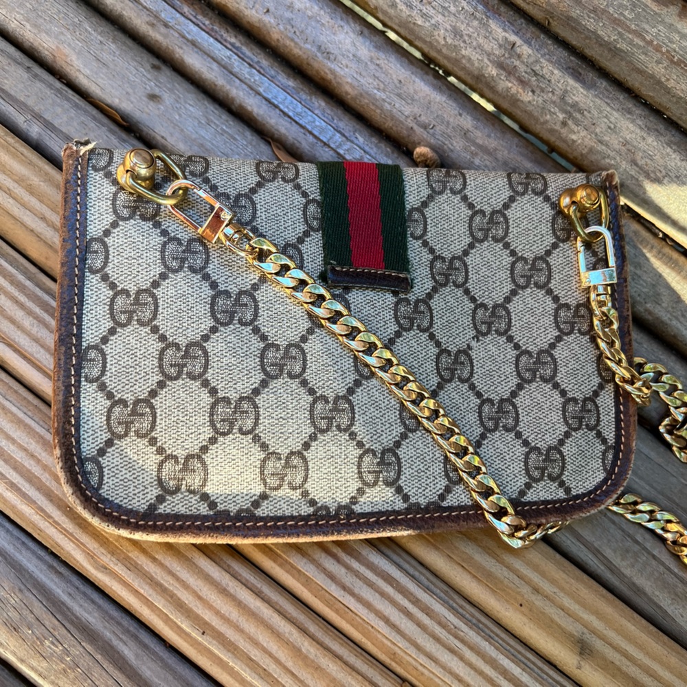 Gucci Clutch - Picture 2 of 4